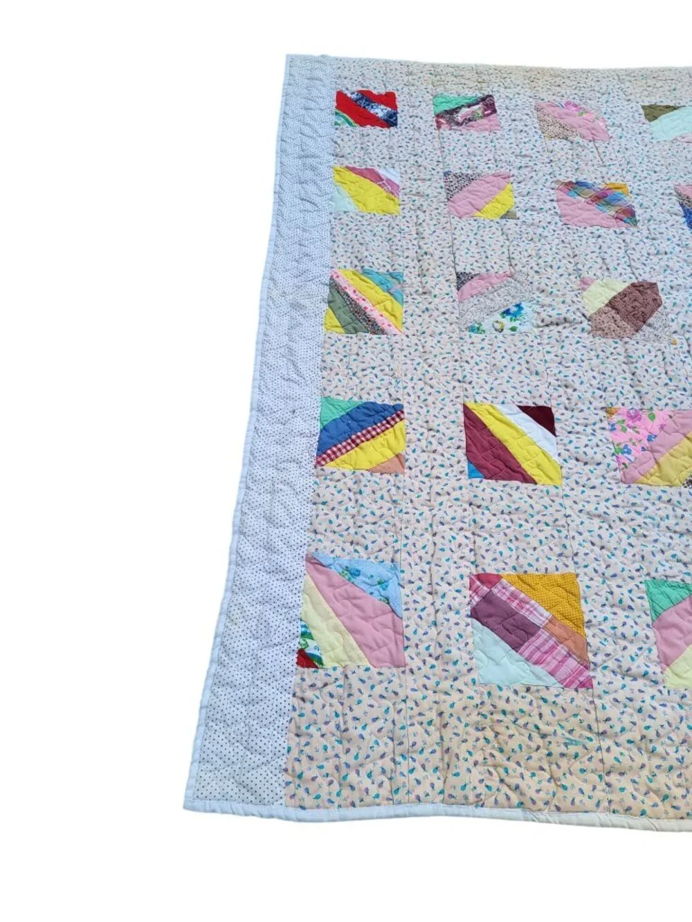 Vintage Handmade Patchwork Quilt with Floral & Geometric Patterns Twin Size